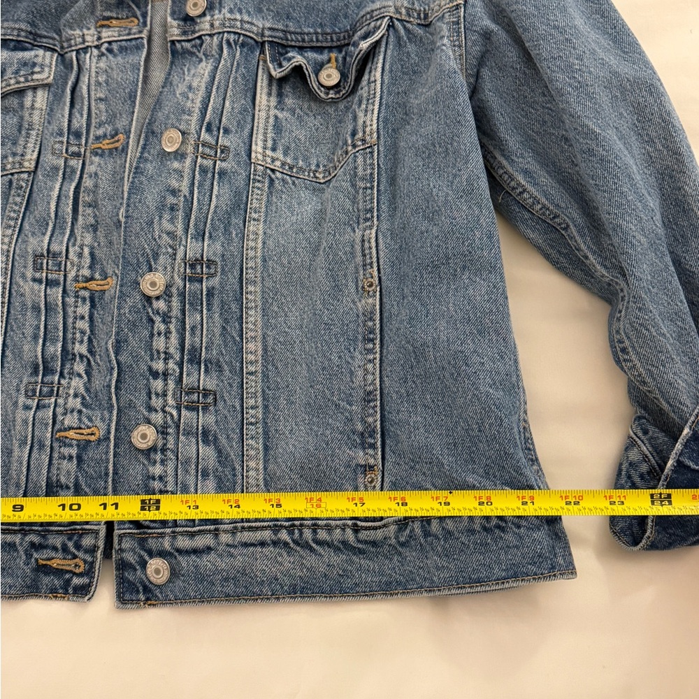 Old Navy Jean Jacket - Picture 7 of 8